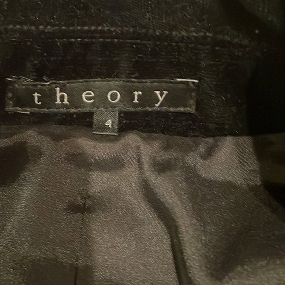 Theory black velvet blazer in size 4 - Picture 2 of 3